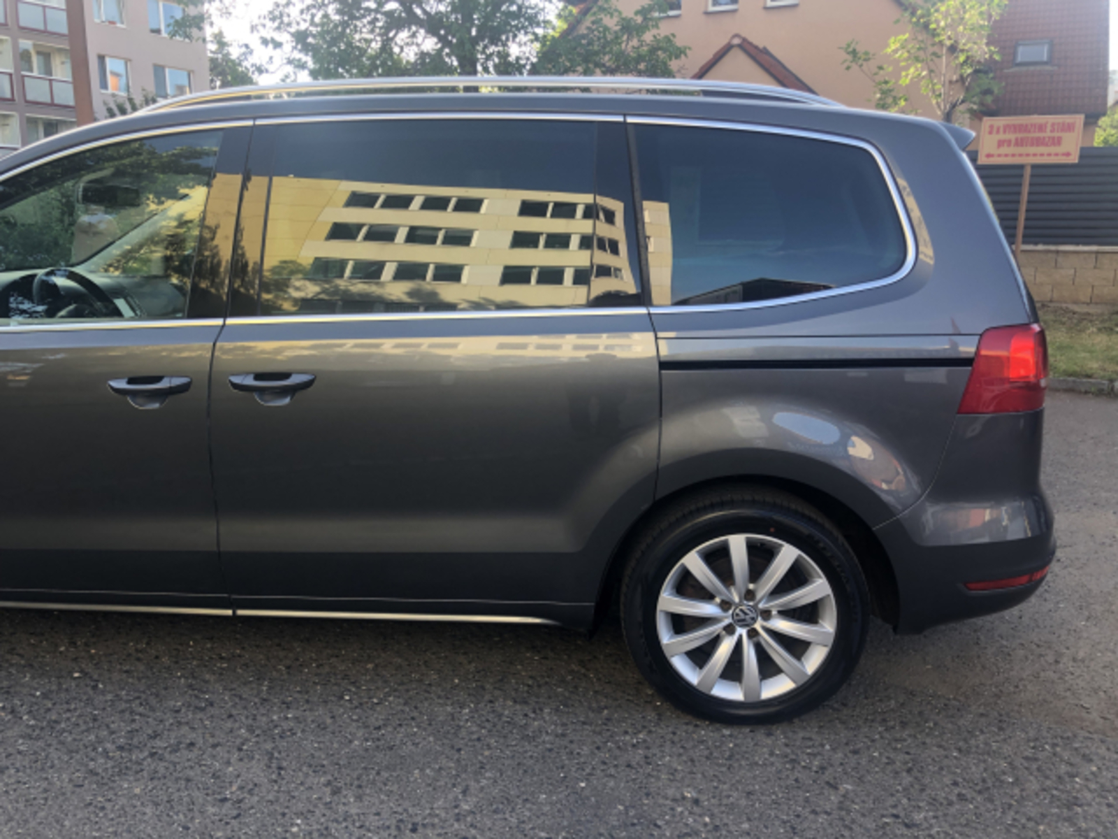 Volkswagen Sharan 12