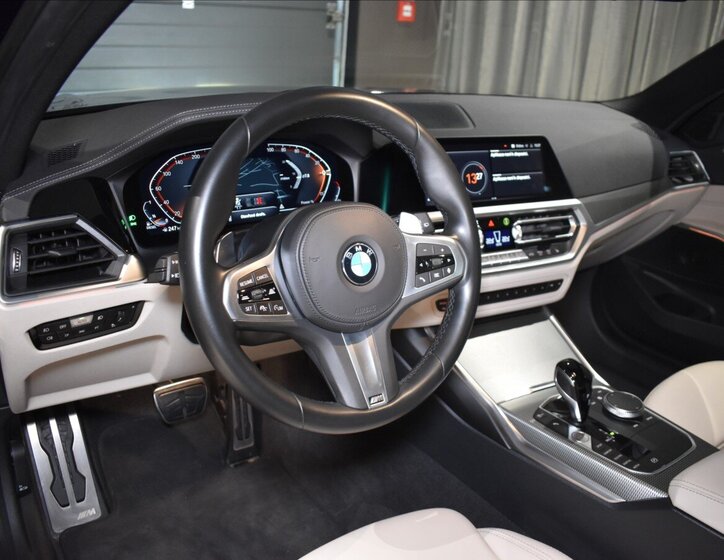 BMW Řada 3 Kombi 3,0 l 210 kw