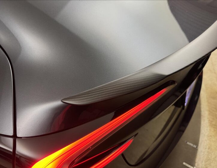 Tesla Model 3 Sedan 0,0 460 kw