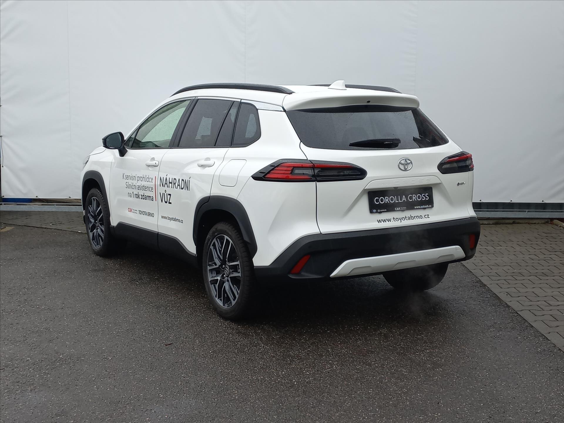 Toyota Corolla Cross CUV / Crossover 1,8 l 103 kw