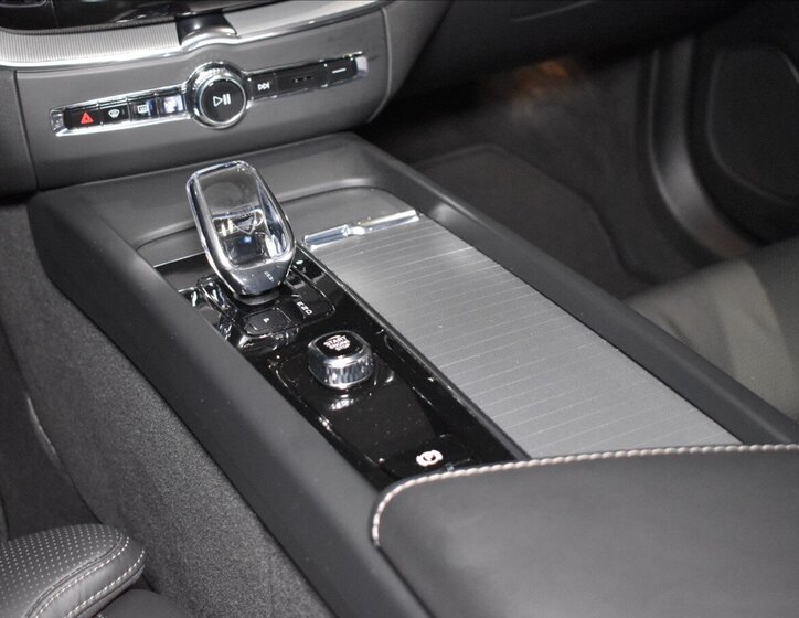 Volvo XC60 SUV 2,0 l 257 kw