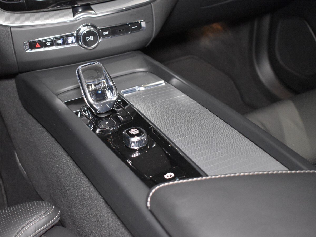 Volvo XC60 SUV 2,0 l 257 kw