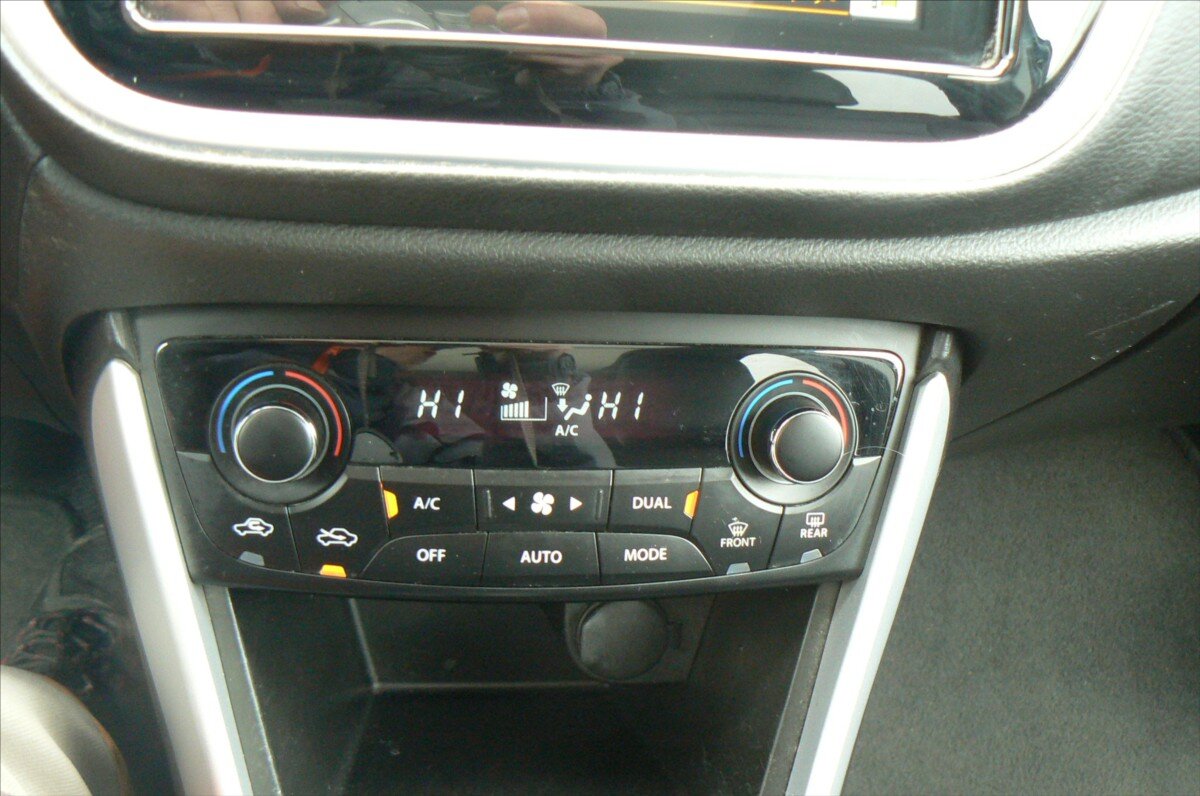 Suzuki SX4 S-Cross SUV / Terénní 1,4 l 103 kw