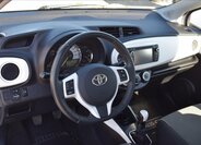 Toyota Yaris Hatchback 998,0 51 kw