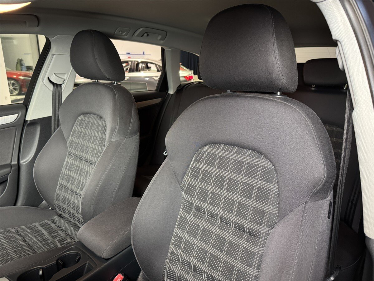 Audi A4 Kombi 2,0 l 110 kw