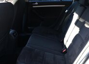 Volkswagen Golf Kombi 1,6 l 77 kw