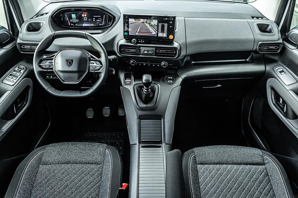 Peugeot Rifter MPV 1,5 l 0