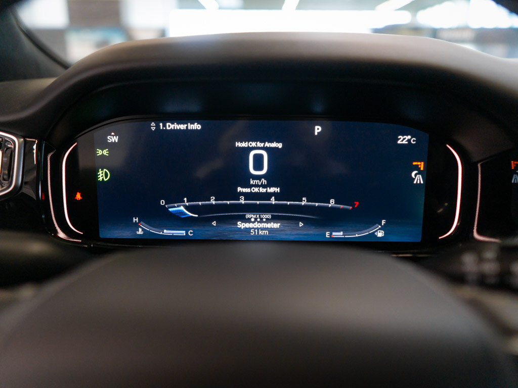 Jeep Grand Wagoneer SUV / Terénní 6,4 l 351 kw