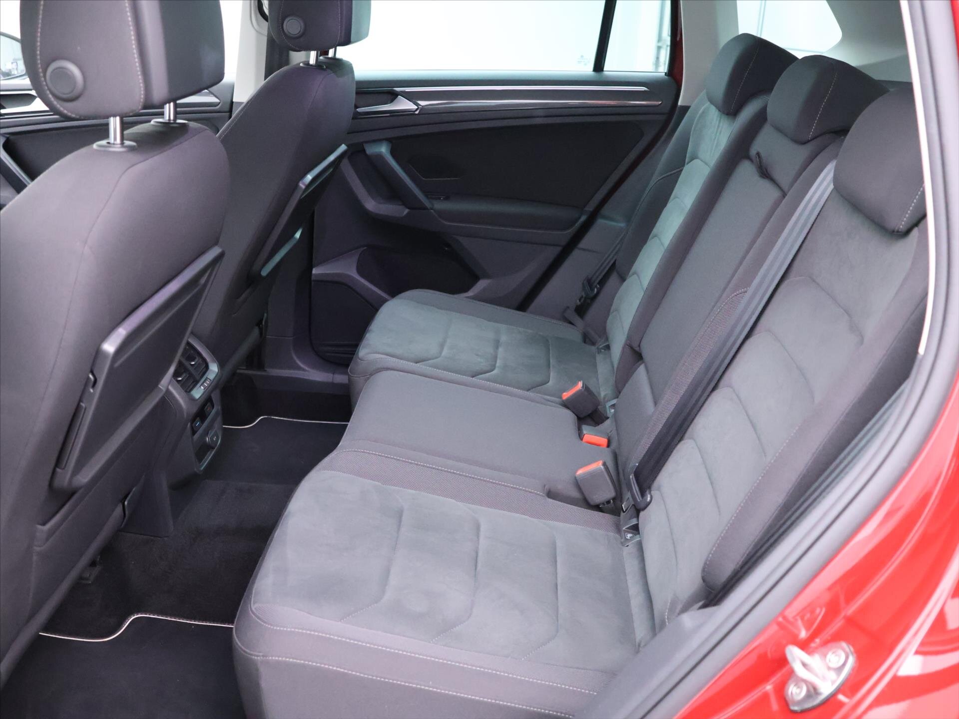 Volkswagen Tiguan SUV / Terénní 1,4 l 92 kw