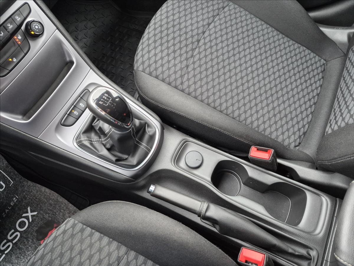 Opel Astra Hatchback 999,0 77 kw