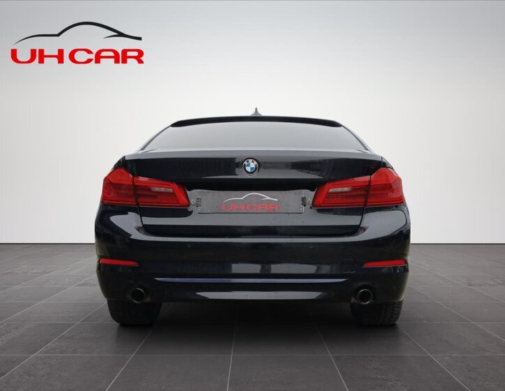 BMW Řada 5 Sedan 2,0 l 135 kw