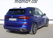 BMW X5 SUV / Terénní 4,4 l 390 kw