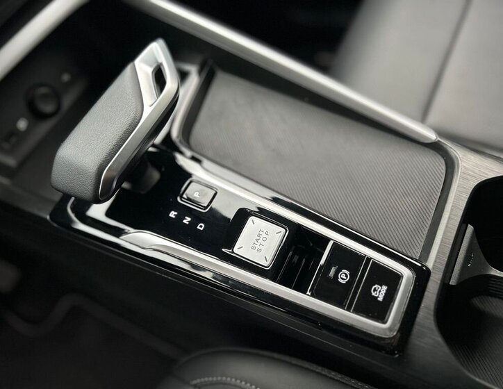 MG ZS SUV 1,5 l 145 kw