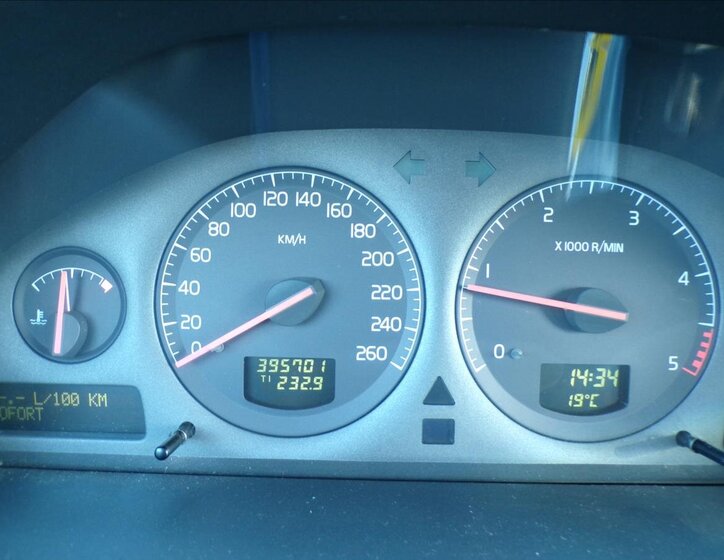 Volvo V70 Kombi 2,5 l 103 kw