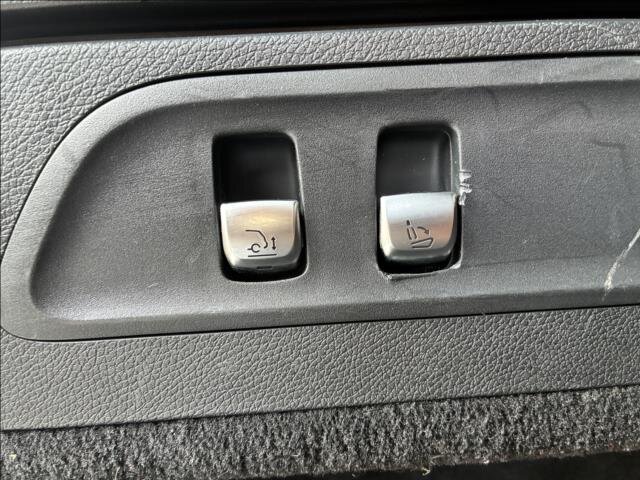 Mercedes-Benz GLC SUV / Terénní 3,0 l 270 kw