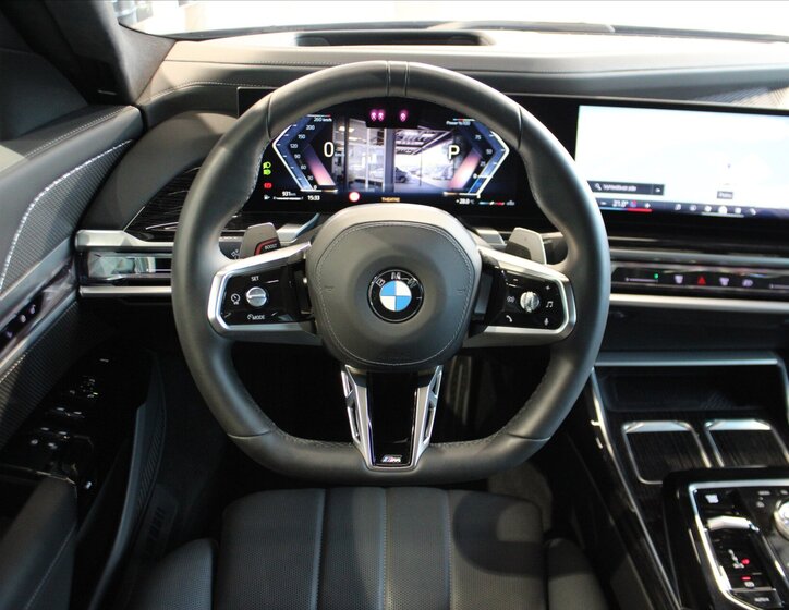 BMW Řada 7 Ostatní 3,0 l 210 kw