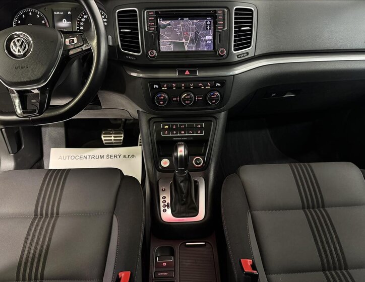 Volkswagen Sharan MPV 2,0 l 162 kw