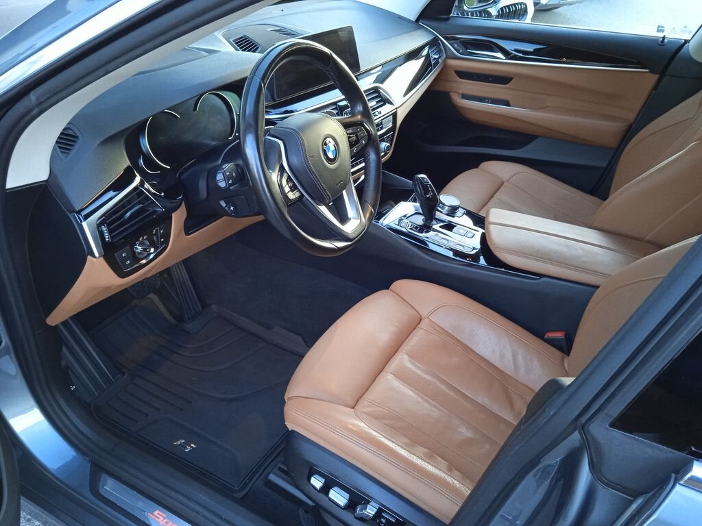 BMW Řada 6 Sedan / Limuzína 3,0 l 195 kw