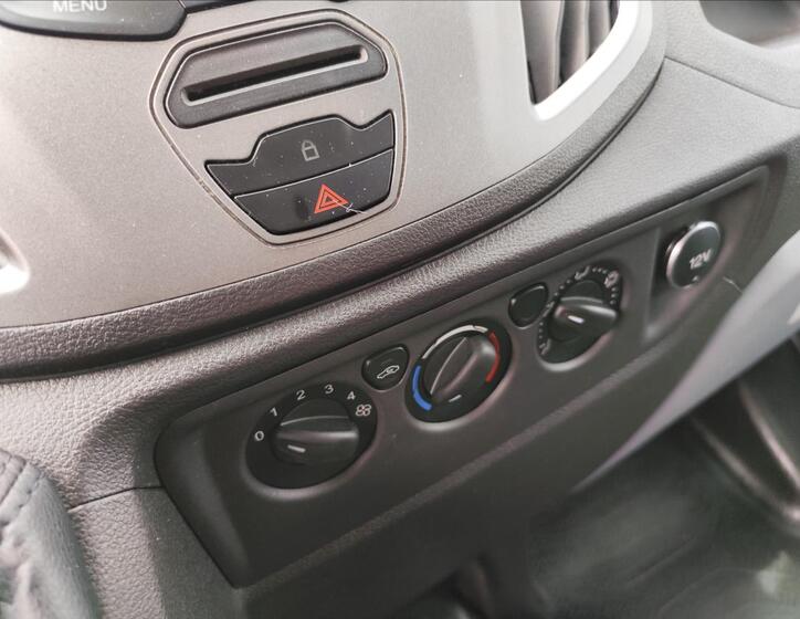 Ford Transit 27