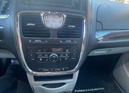 Chrysler Town & Country MPV 3,6 l 208 kw