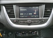 Opel Grandland SUV / Terénní 1,2 l 96 kw