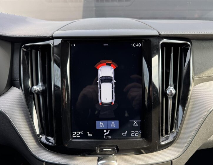 Volvo XC60 SUV / Terénní 2,0 l 173 kw