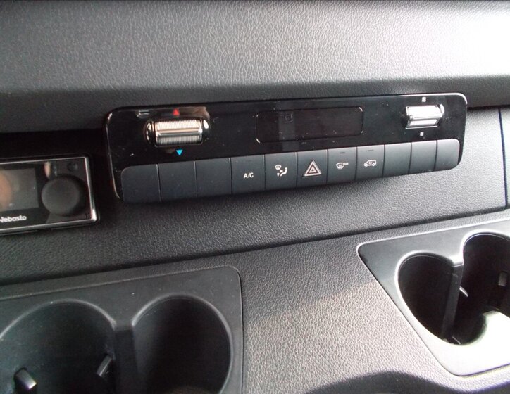 Mercedes-Benz Sprinter Ostatní 3,0 l 140 kw