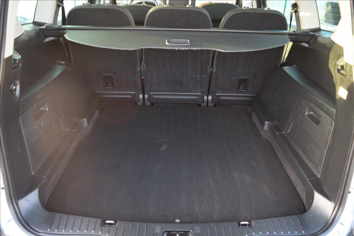 Ford S-MAX MPV 2,0 l 107 kw