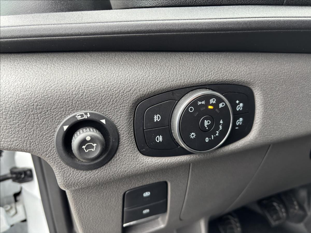 Ford Transit Skříň 2,0 l 96 kw