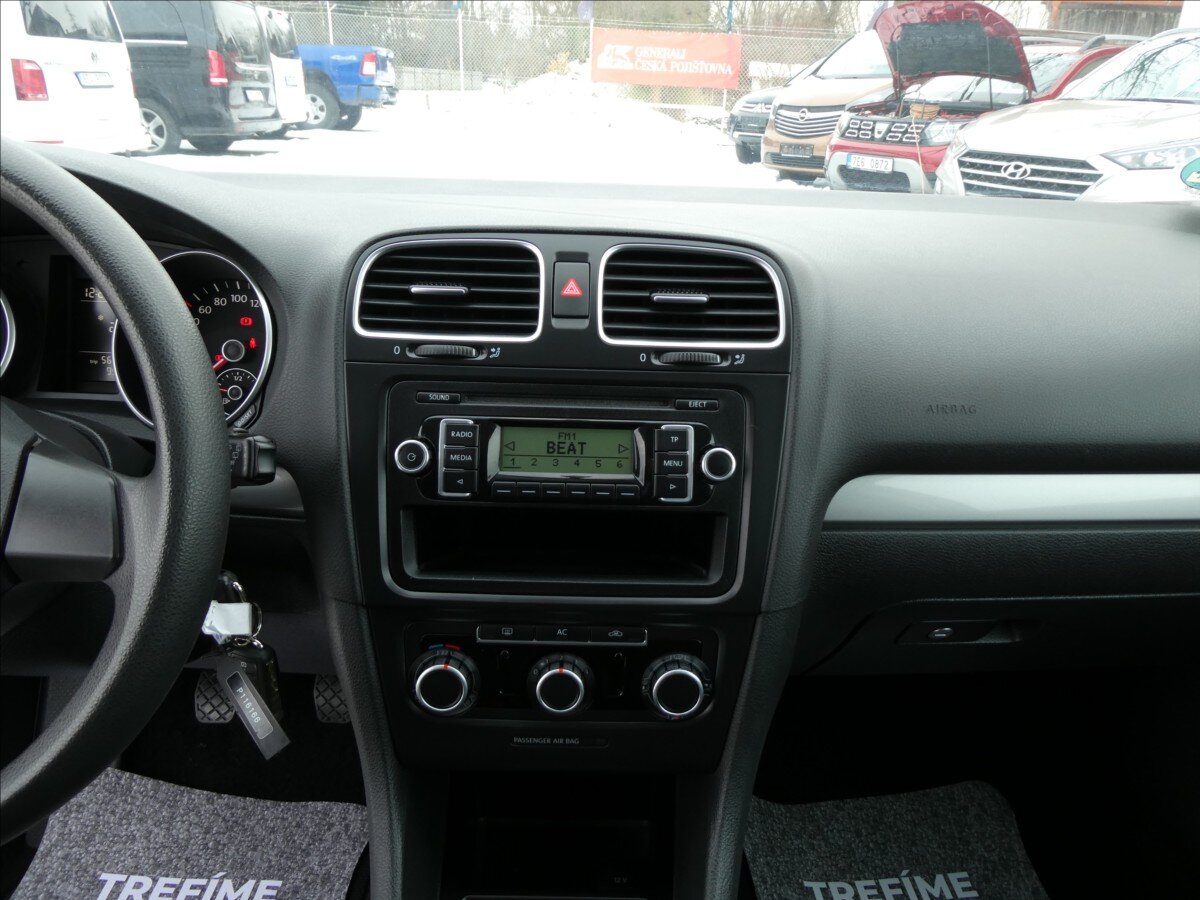 Volkswagen Golf Hatchback 1,4 l 59 kw