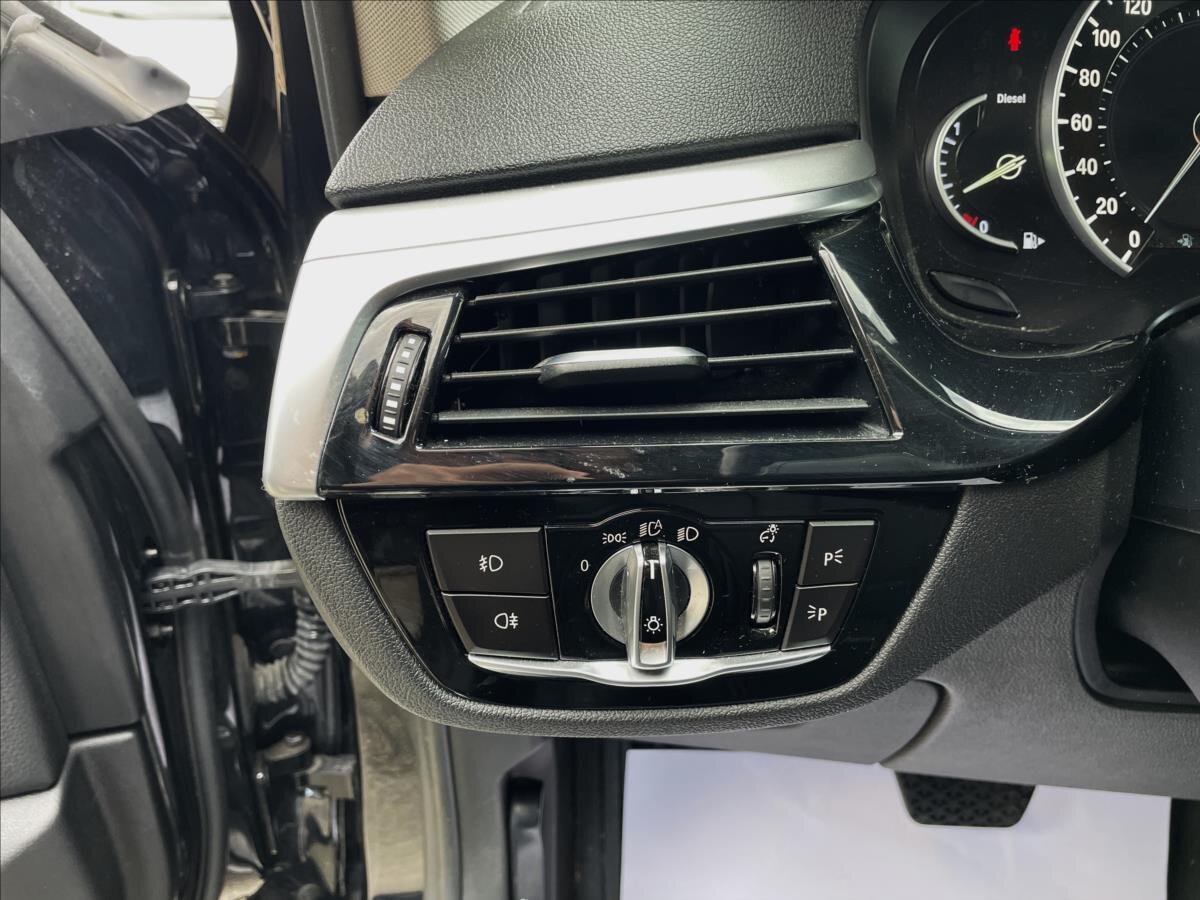 BMW Řada 5 Kombi 2,0 l 140 kw