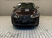 Lexus NX 300h 4