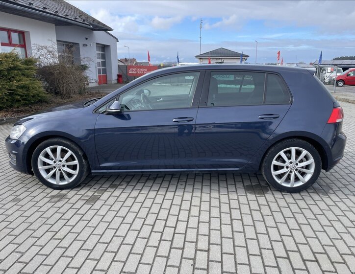 Volkswagen Golf Hatchback 1,6 l 77 kw