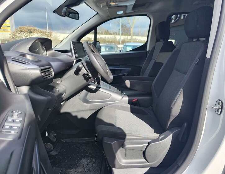 Peugeot Rifter VAN-Minibus 1,5 l 96 kw