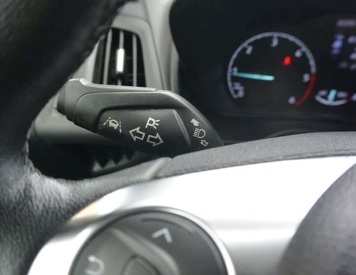 Ford Transit Connect 18