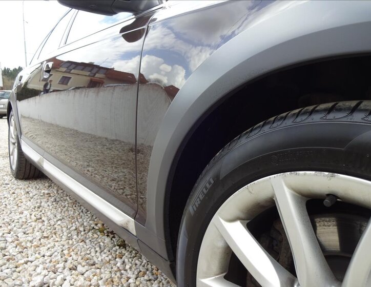 Audi A6 Allroad Kombi 3,0 l 176 kw