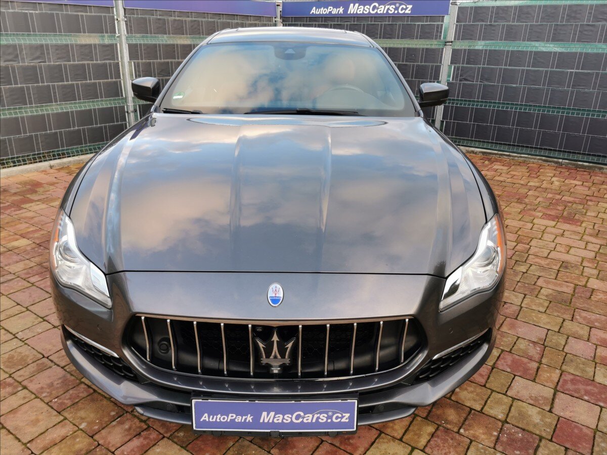 Maserati Quattroporte Sedan 3,0 l 202 kw