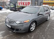 Honda Accord Kombi 2,2 l 110 kw