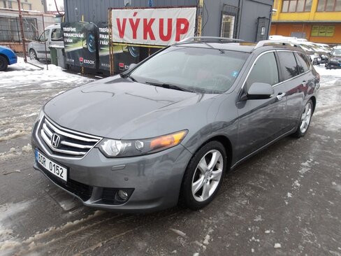 Honda Accord Kombi 2,2 l 110 kw