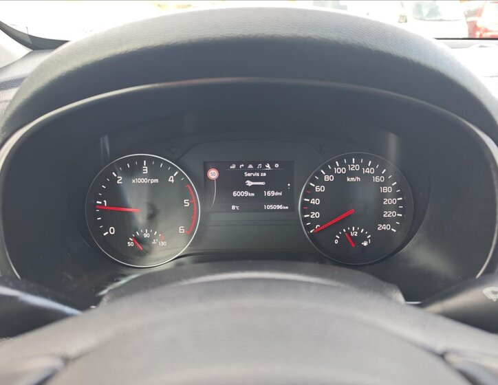 KIA Sportage Ostatní 2,0 l 136 kw
