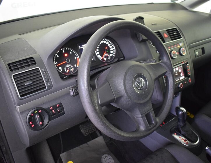 Volkswagen Touran MPV 1,6 l 77 kw