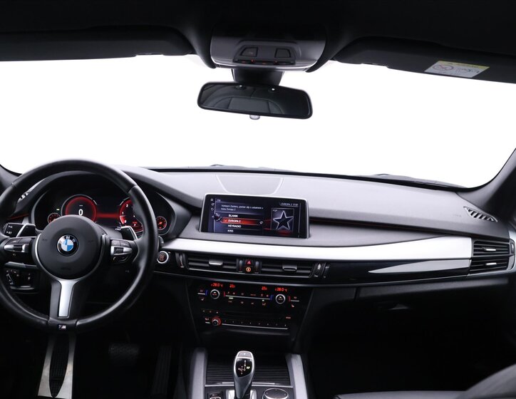 BMW X5 SUV 3,0 l 190 kw