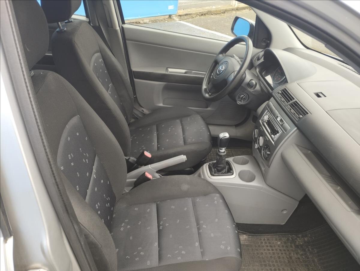 Mazda 2 Hatchback 1,2 l 55 kw