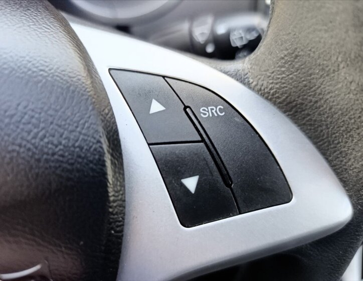 Lancia Delta Hatchback 1,6 l 88 kw