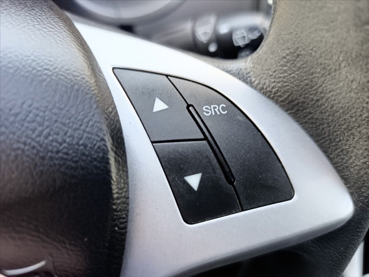 Lancia Delta Hatchback 1,6 l 88 kw