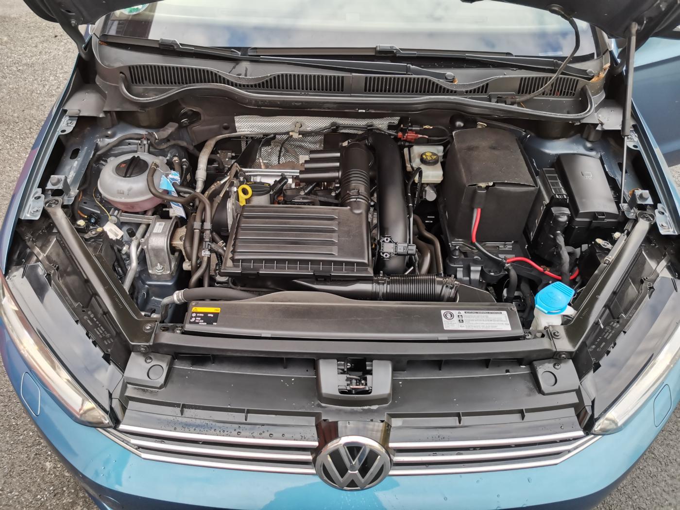 Volkswagen Golf Sportsvan Kombi 1,2 l 63 kw