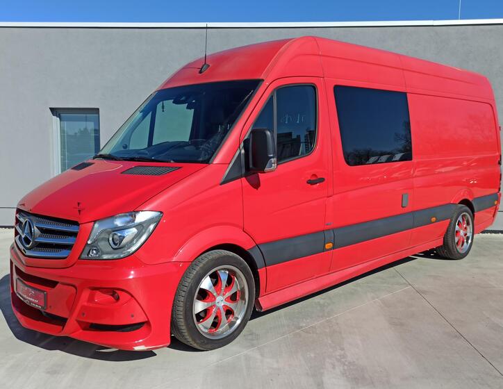 Mercedes-Benz Sprinter 2