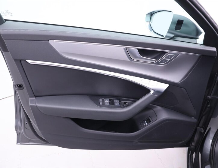 Audi S6 Kombi 3,0 l 253 kw