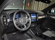 Volvo XC40 11