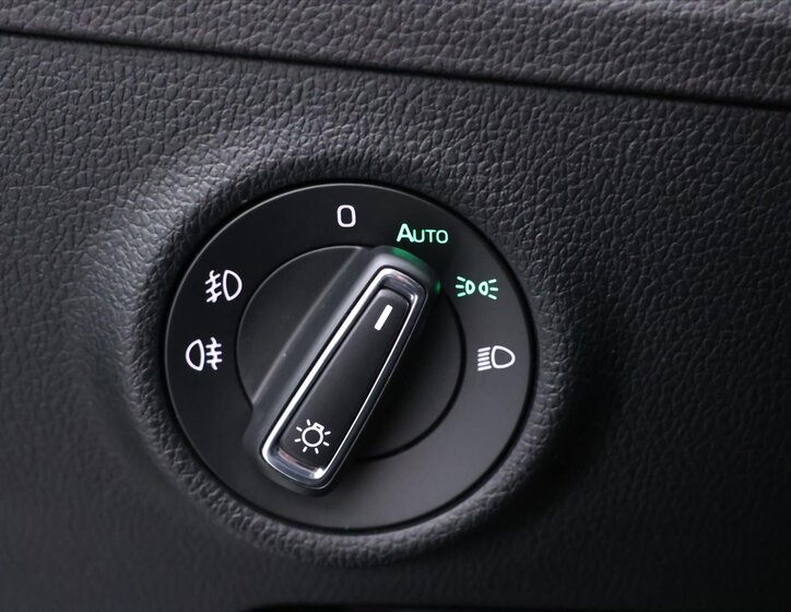 Škoda Superb Liftback 2,0 l 110 kw